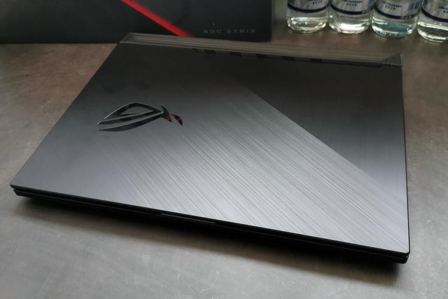 最便宜的败家之眼华硕rog魔霸3开箱看看值不值9999元