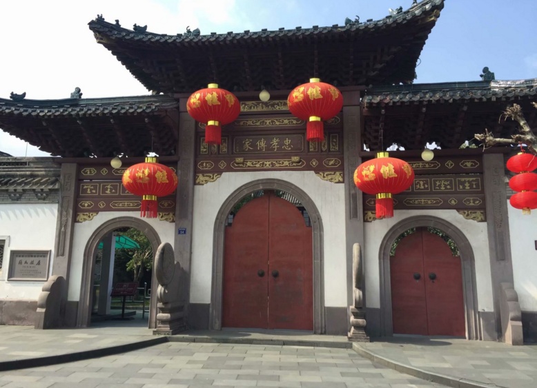 实拍蒋介石故里:溪水潺潺风景美如画,图6蒋经国留下四字令人心痛_溪口