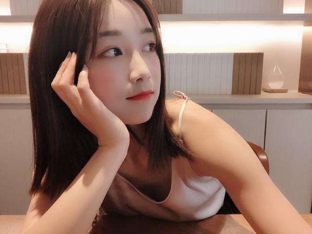 美女主播肖淑洁因拒绝搭讪被醉汉报复紧急下播 网友:江小白警告