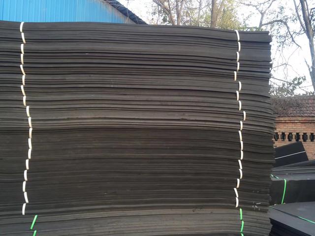 聚乙烯闭孔泡沫板使用及特点