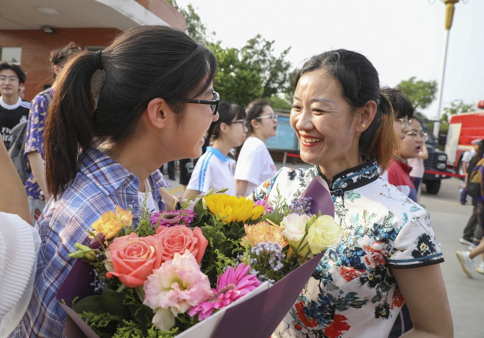 高考感谢老妈旅游图片