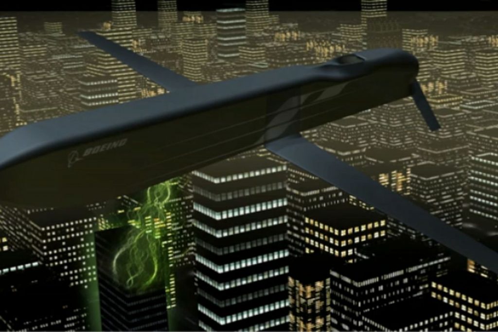 该导弹被称为反电子大功率微波先进导弹项目(champ),由波音幻影工作室