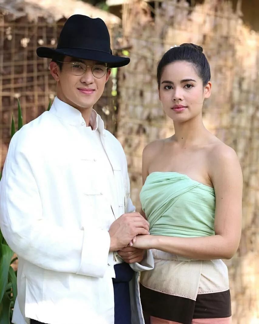 新泰剧《戛萨珑花香》倒计时开播,yaya与小五开启炸裂演技!