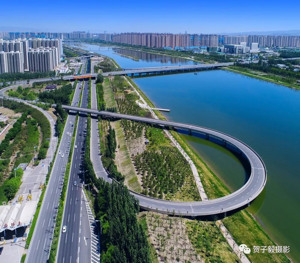 太原汾河年轻女尸图片