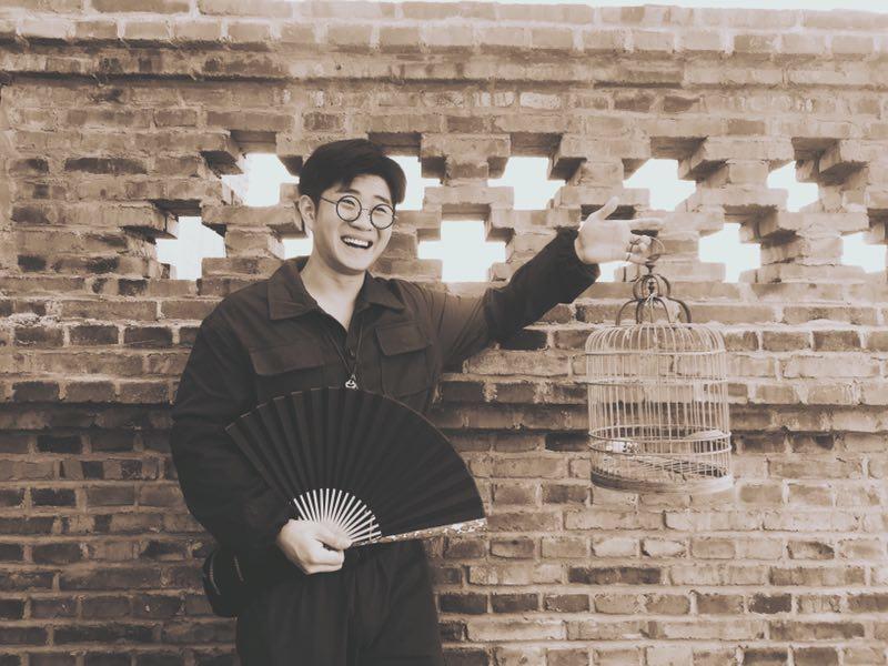 科幻喜剧电影逃离龙潭村大连开机王亮嗨翻外星人