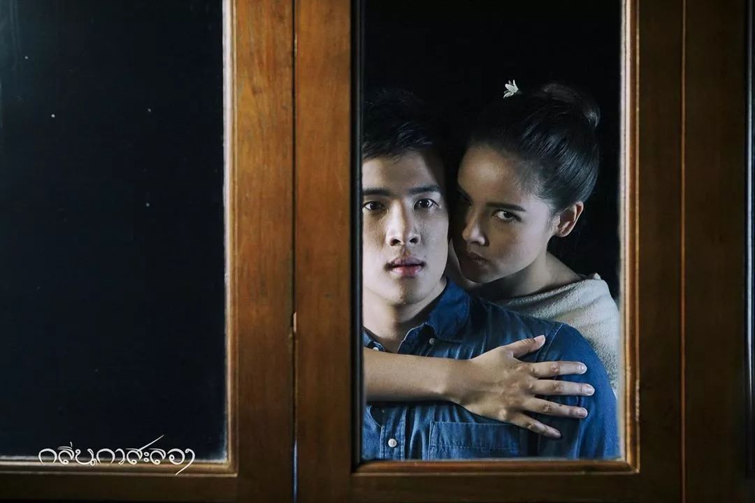 新泰剧戛萨珑花香倒计时开播yaya与小五开启炸裂演技