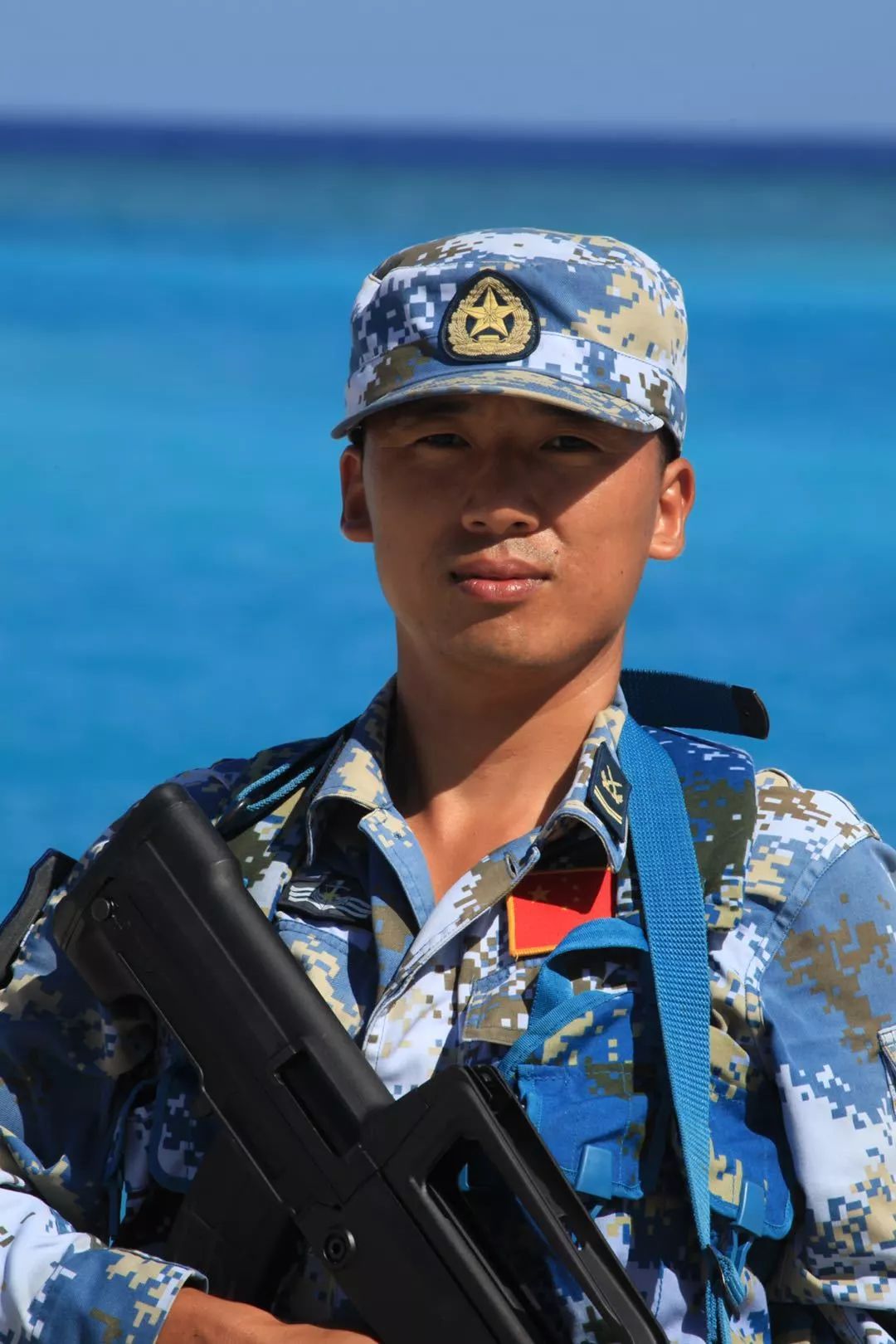 从寸草不生的南海戈壁到美丽可爱的海上家园带您走进西沙中建岛丨足迹