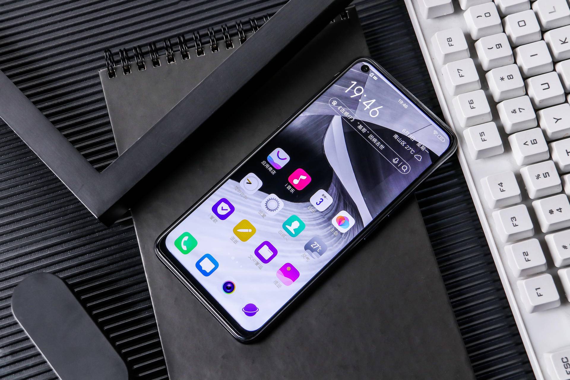 其他的不知道,这款手机绝对可以_vivo