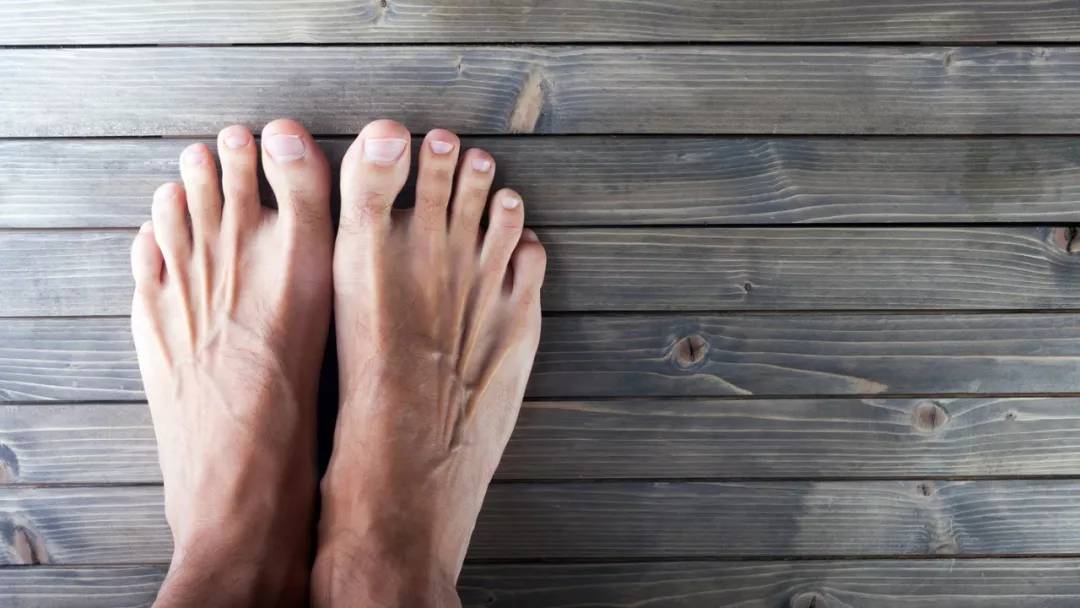 这个研究团队还发现,耐力运动员在脚趾方面的共同之处也适用于短距离