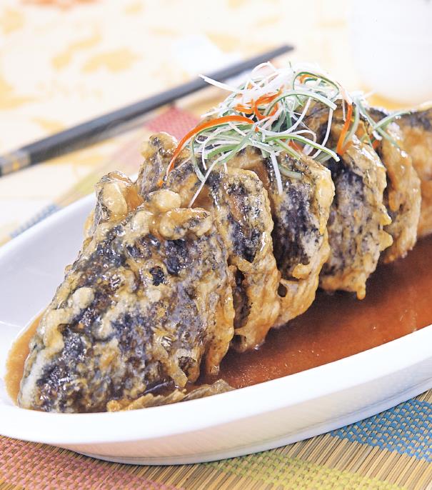 考试后的庆功宴糖醋脆皮鱼选用上好的锦鲤外酥里嫩糖醋味浓