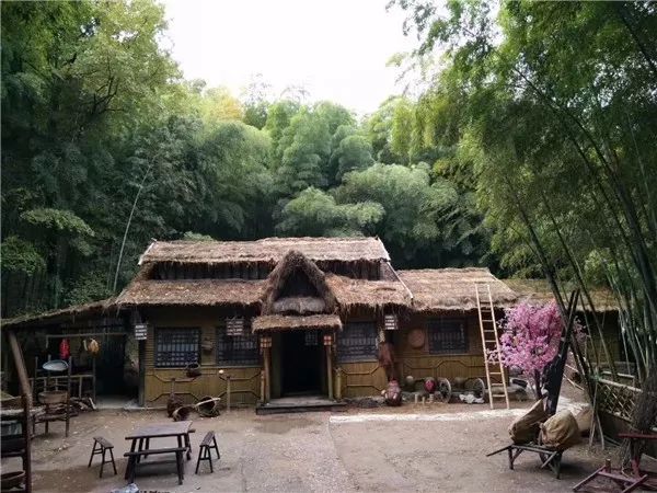 微笑悦听753期乔榛朗读我愿意是急流