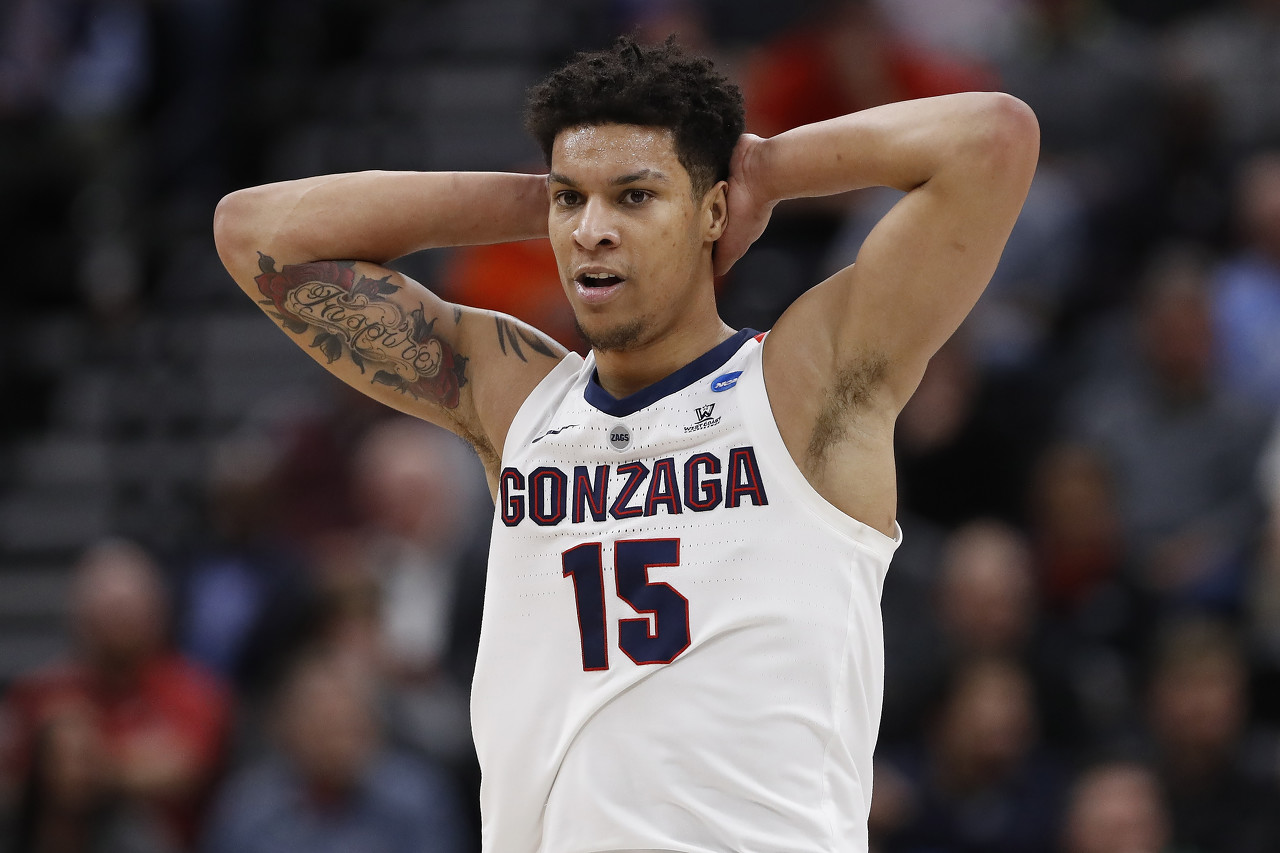 nba新秀巡礼 克拉克:超强体能火锅达人 飞天神兽奈何手短-搜狐大视野-