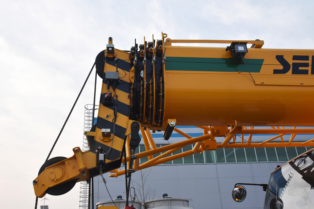 森源25吨汽车吊全方位展示