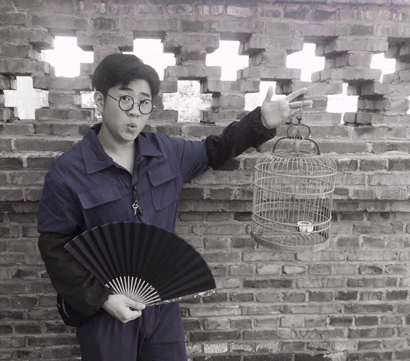 科幻喜剧电影逃离龙潭村大连开机王亮嗨翻外星人