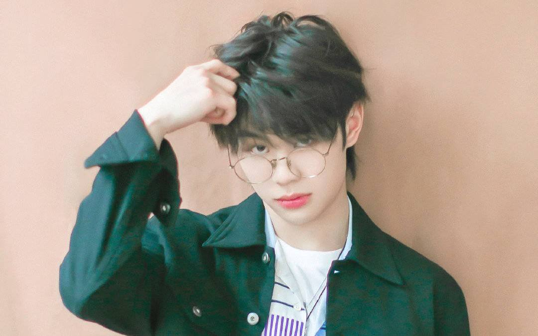 据称正是因为龙丹妮与司捷不和,才导致王晨艺不明不白退赛,成功出道的