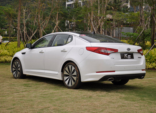 全新一代起亚k5曝光能否再次引领韩流