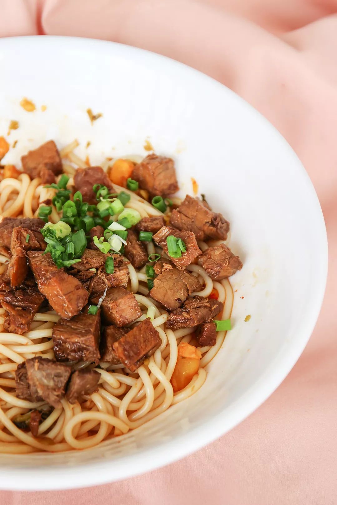 我不太相信,"历史记载最早的拌粉出现在明朝末年,卤肉的存放期限只有