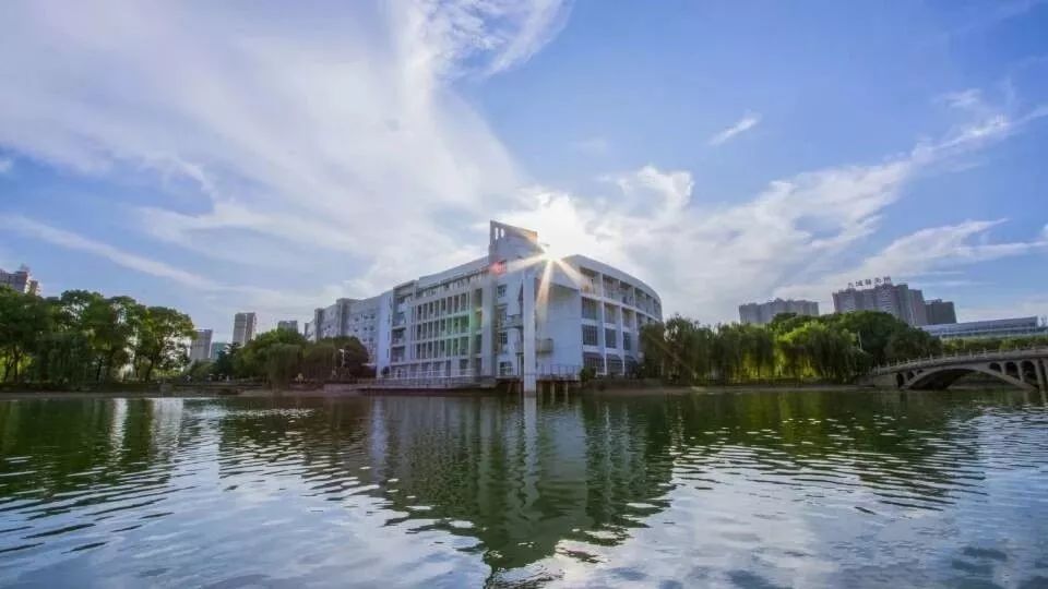 学院风采|这里是美术学院