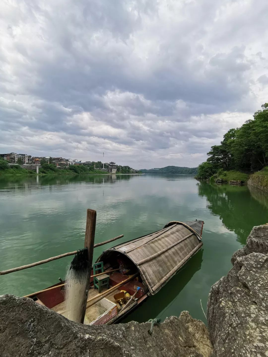 【分享】零陵区:霞客渡浮桥走红成市民打卡地