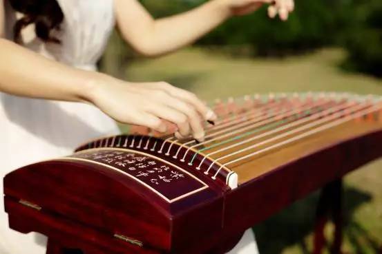 最美的手就是弹古筝的手,我们如何才能保护它!