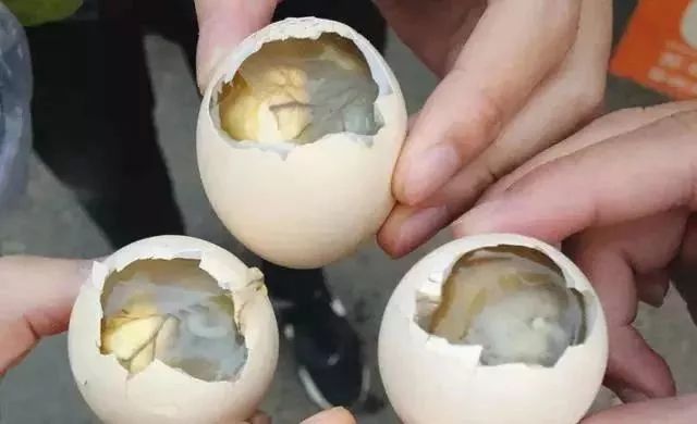 指的是经过孵化,但又未能孵出小鸡的鸡蛋,有的地区俗称毛蛋,忘蛋.