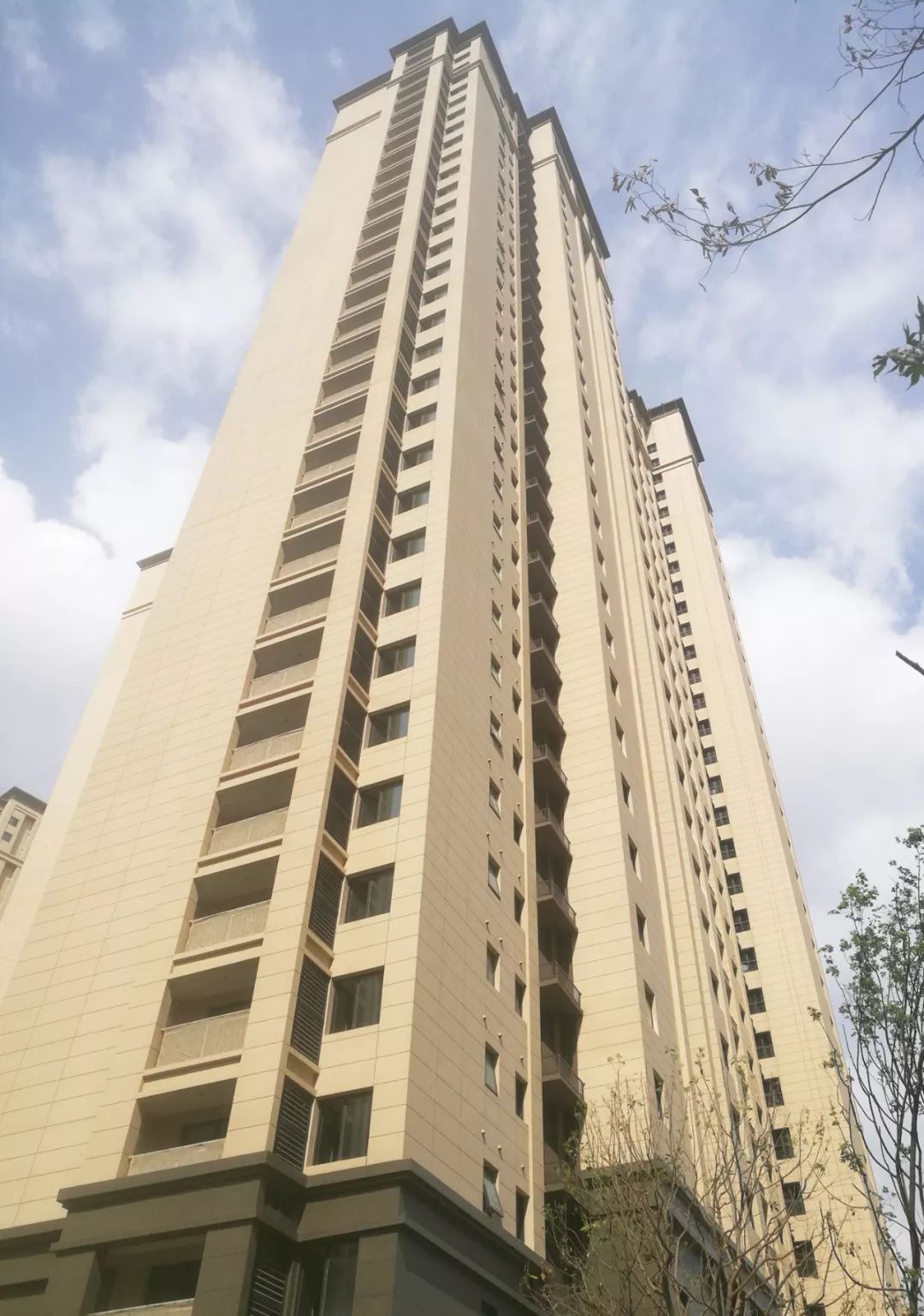 郑州业主们绿都澜湾5月家书请查收