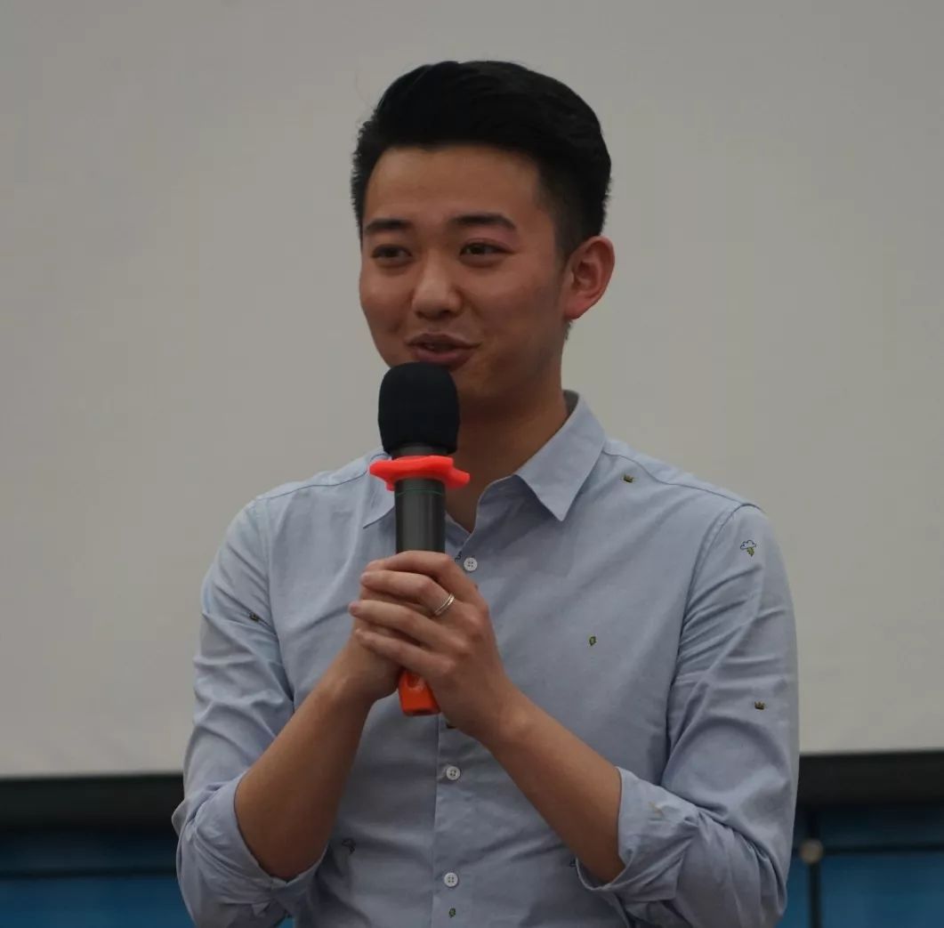 业内专家进课堂热烈欢迎黄凯老师走进山青讲堂