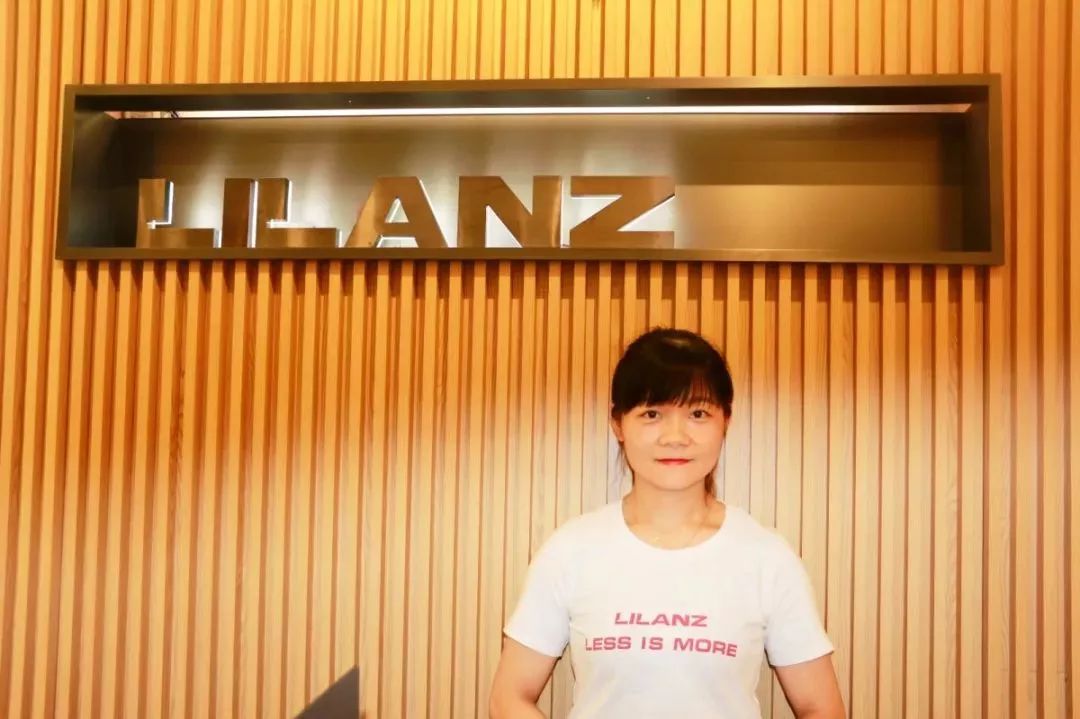 终于等到你益阳万达2周年庆优秀店长服务明星就是他们