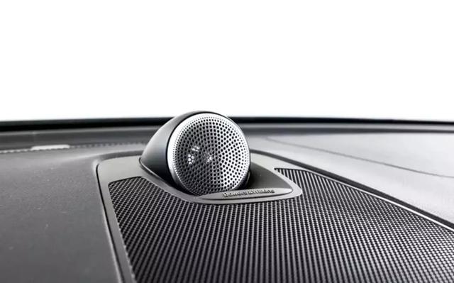 scheiner最新打造的els studio 3d高级音响系统,最大功率710w,共16个