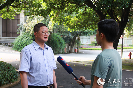 平乐县现任县长图片