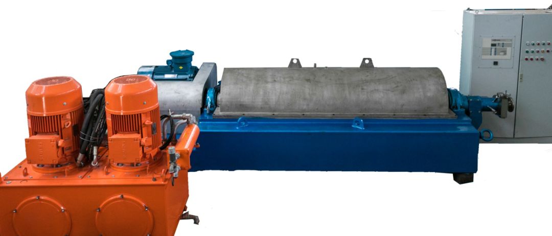 与国外标准持平中船绿洲大型三相高速卧螺机研制成功