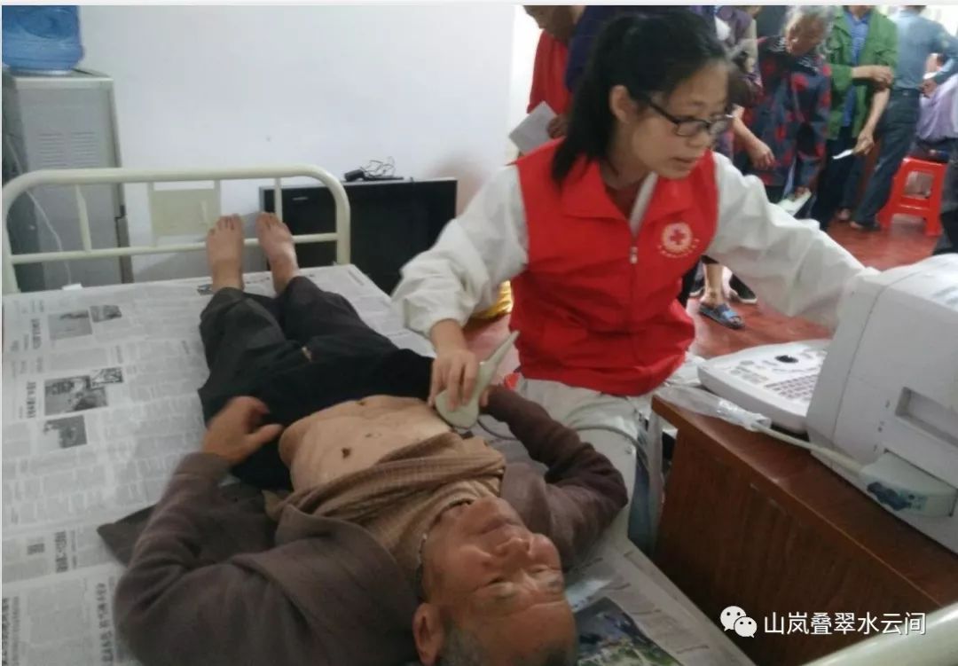 高岚乡健康扶贫日志519世界家庭医生日做好贫困户的健康卫士