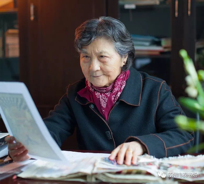 黄蕾名人谈著名宋锦艺术家钱小萍择一事终一生复活宋锦之美