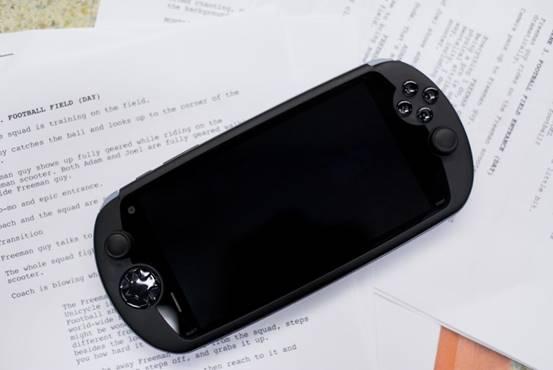 自带原生手柄的摩奇i7s游戏手机能为玩家带来怎样的游戏体验