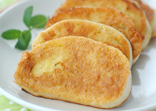 简单快手的营养早餐 黄金馒头片 色泽金黄 香酥松脆 孩子超爱吃
