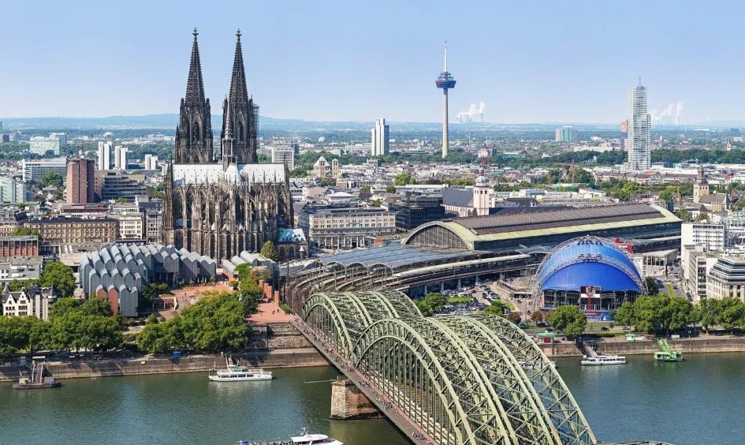 2019德国帕德博恩大学预科项目招生简章