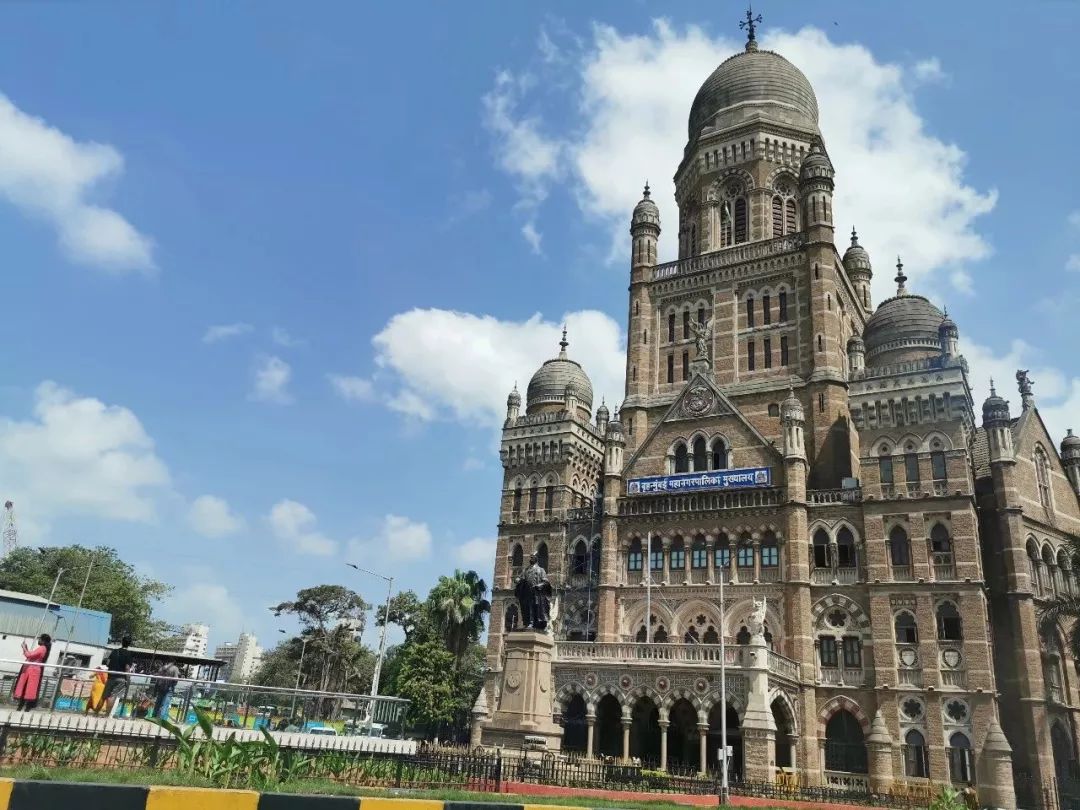 孟买千人洗衣厂,憧憬与绝望的极致挑动着旅游者的神经