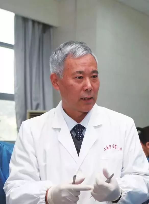 开大课·微课堂 | 走进"大体老师"的内心世界_陈海新