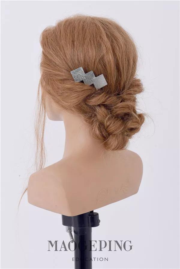 手把手教你打造伴娘盘发精致唯美显气质