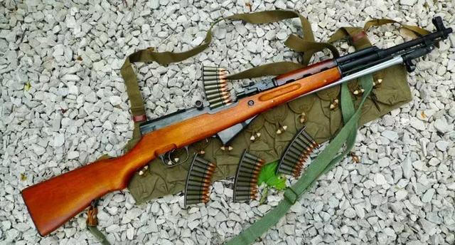 解放军战士带的子弹数量只够打半分钟为什么不多带点