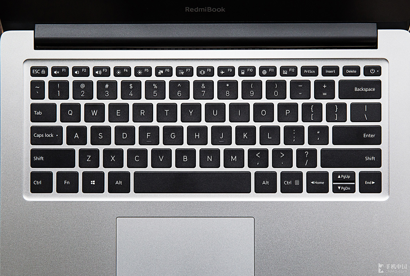 redmibook 14笔记图赏 金属材质机身 窄边框设计_键盘