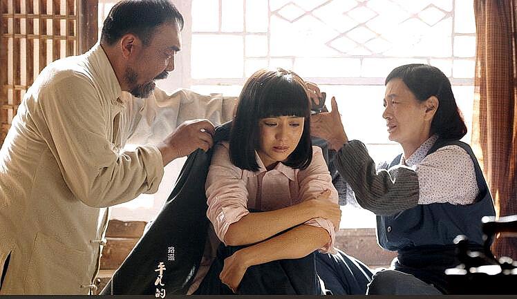 原创为感情折磨痛苦的润叶伤害着深爱她的向前庆幸他们迟来的爱