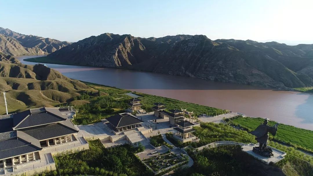 青铜峡黄河大峡谷送给你们一场别样的旅行!