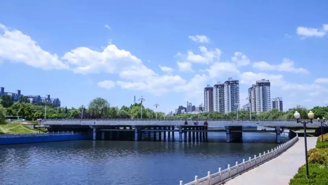 爱护济源蓝天碧水共建生态园林城市