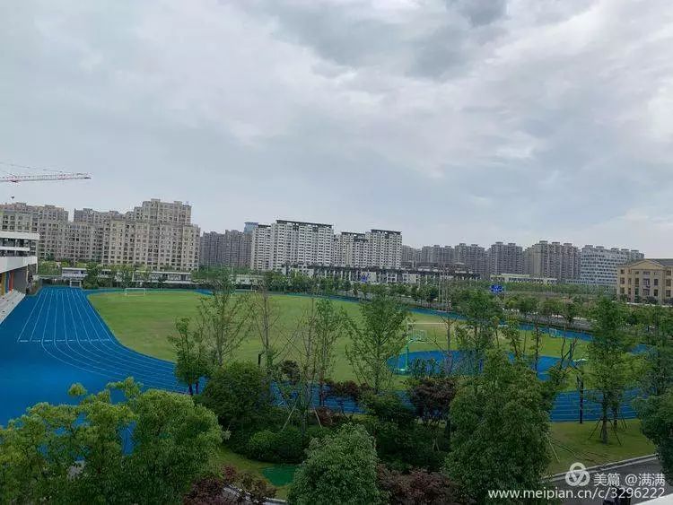 逸夫小学与宁波赫威斯肯特学校签署友好学校合作协议