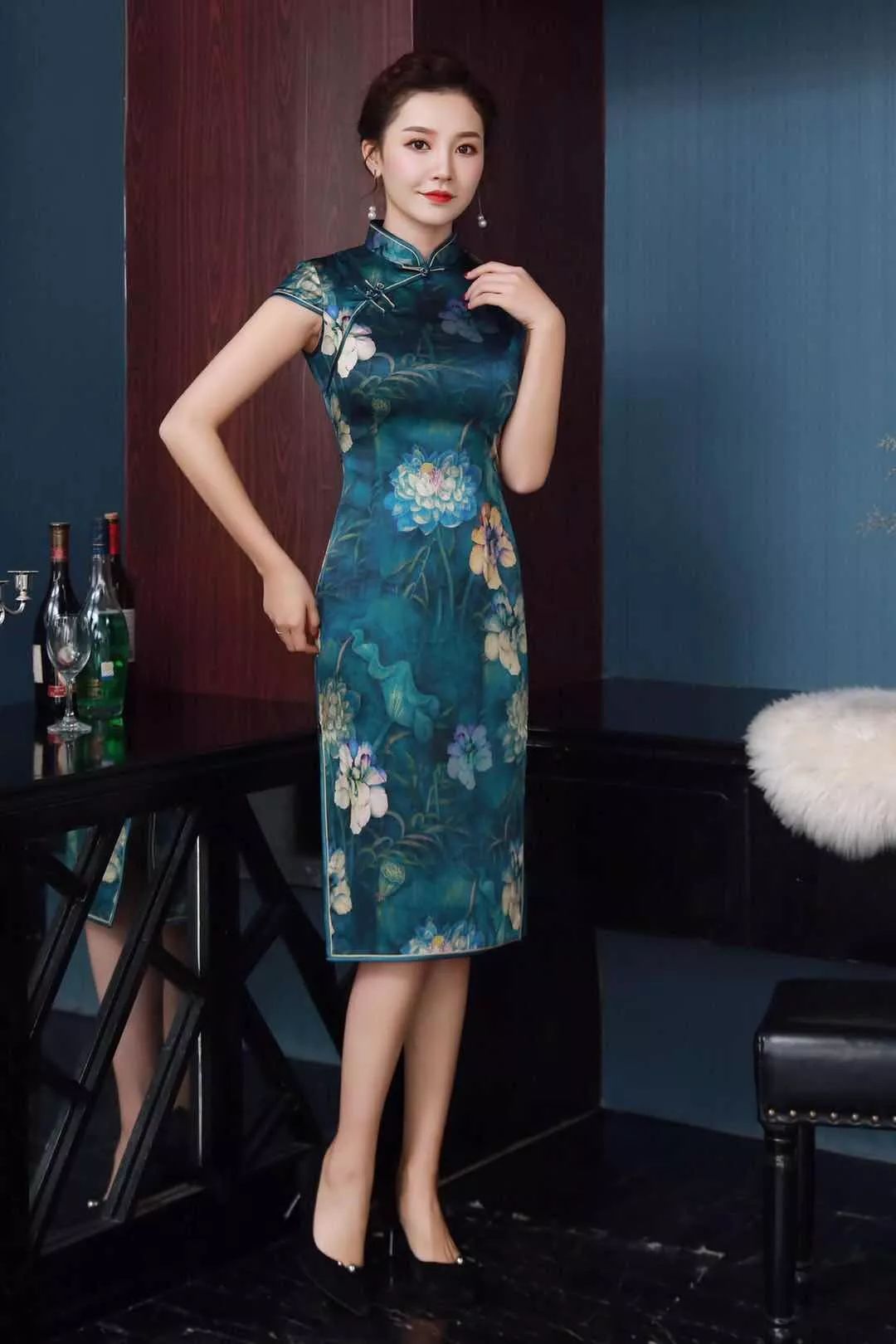 轰动全城,杭州丝绸旗袍博览会来锡林浩特了!快来领取免费礼品!