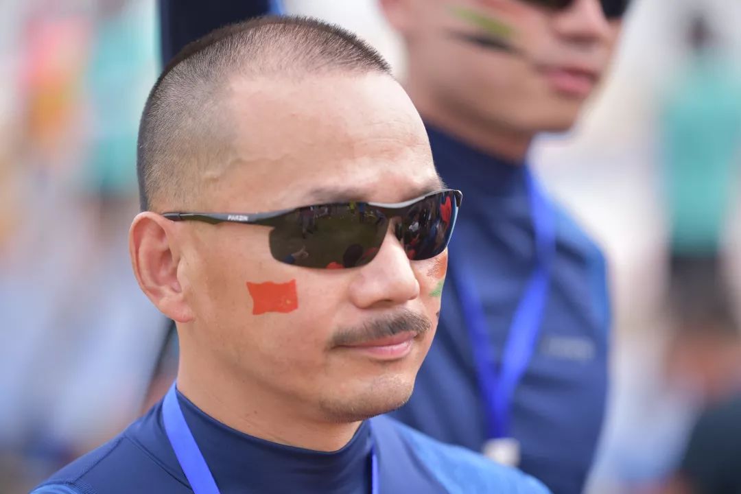 激荡着汉川人拼搏向上的信念欢腾呐喊展示出汉川人果敢刚毅的精神明年