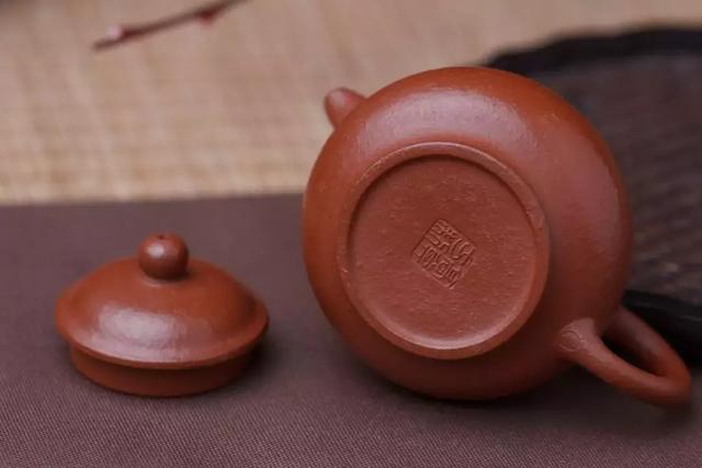 新手指南教你如何从细节处挑选一把紫砂壶