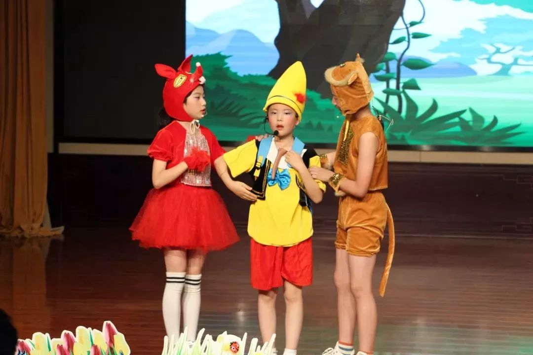 古小雨花区第六届小学英语课本剧大赛在古小完美演绎