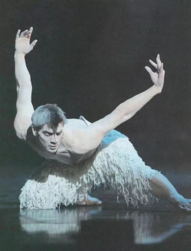 全是男人跳的《天鹅湖》你看过吗?_马修·伯恩